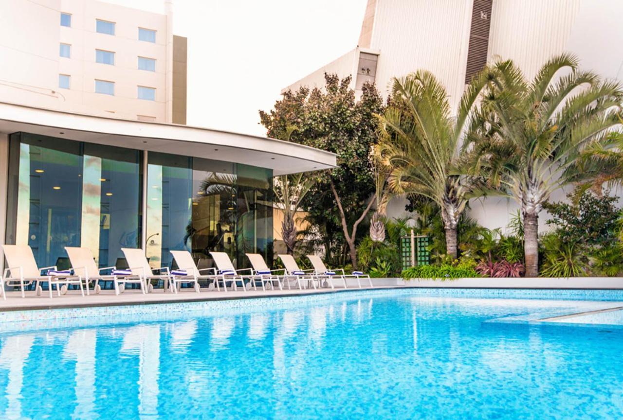 Crown Promenade Perth Hotell Eksteriør bilde