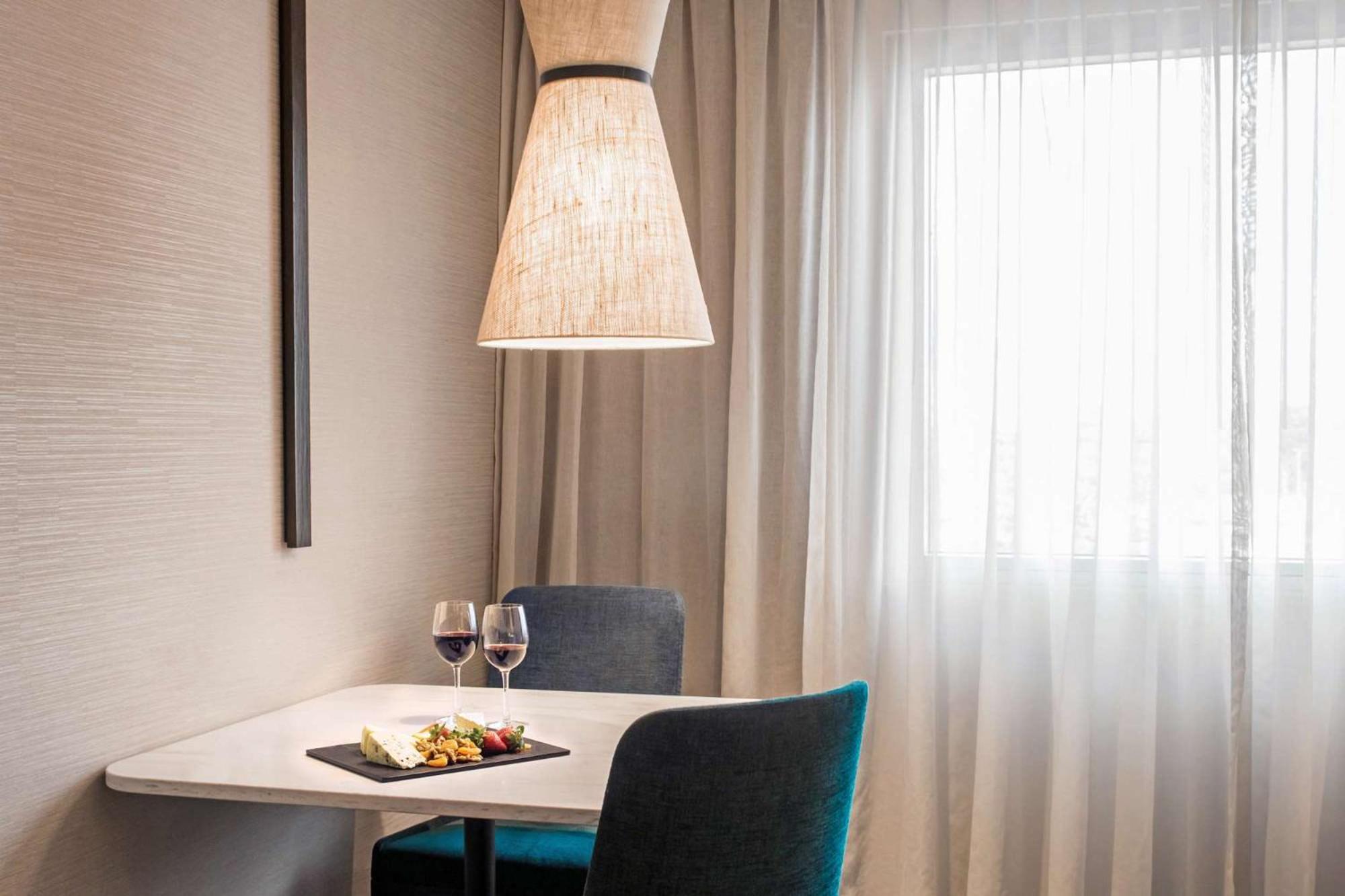 Crown Promenade Perth Hotell Eksteriør bilde