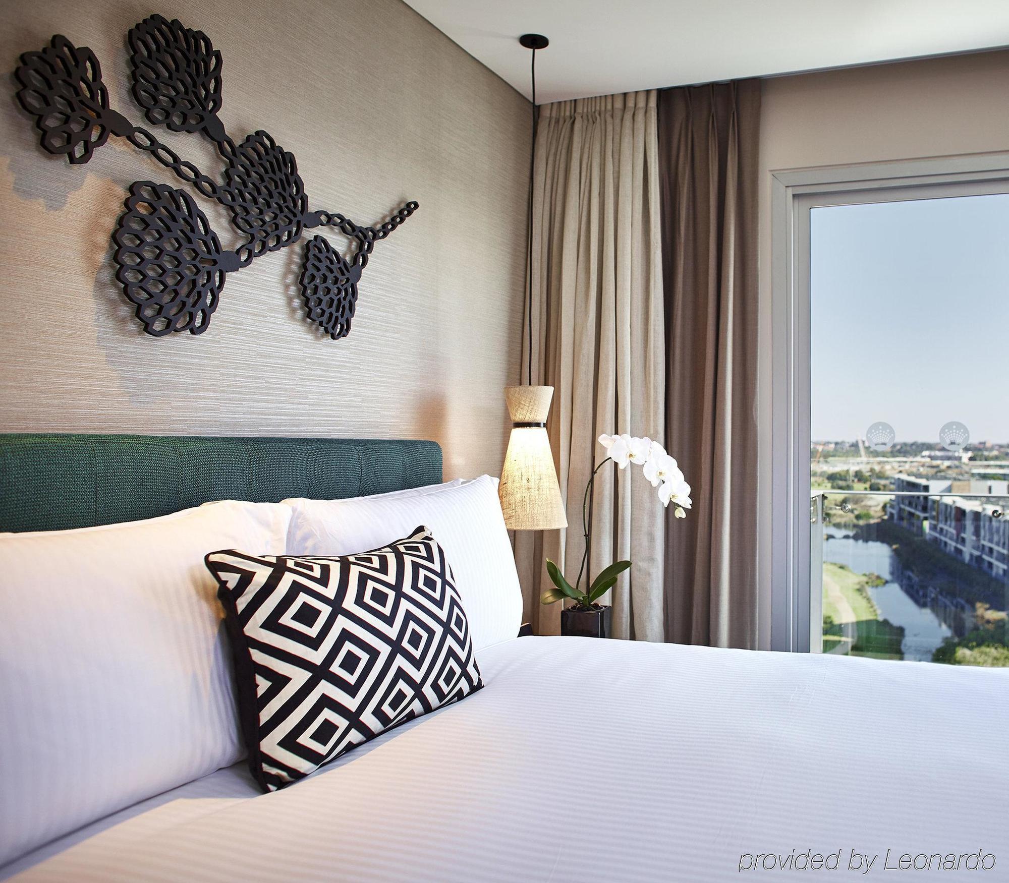 Crown Promenade Perth Hotell Eksteriør bilde